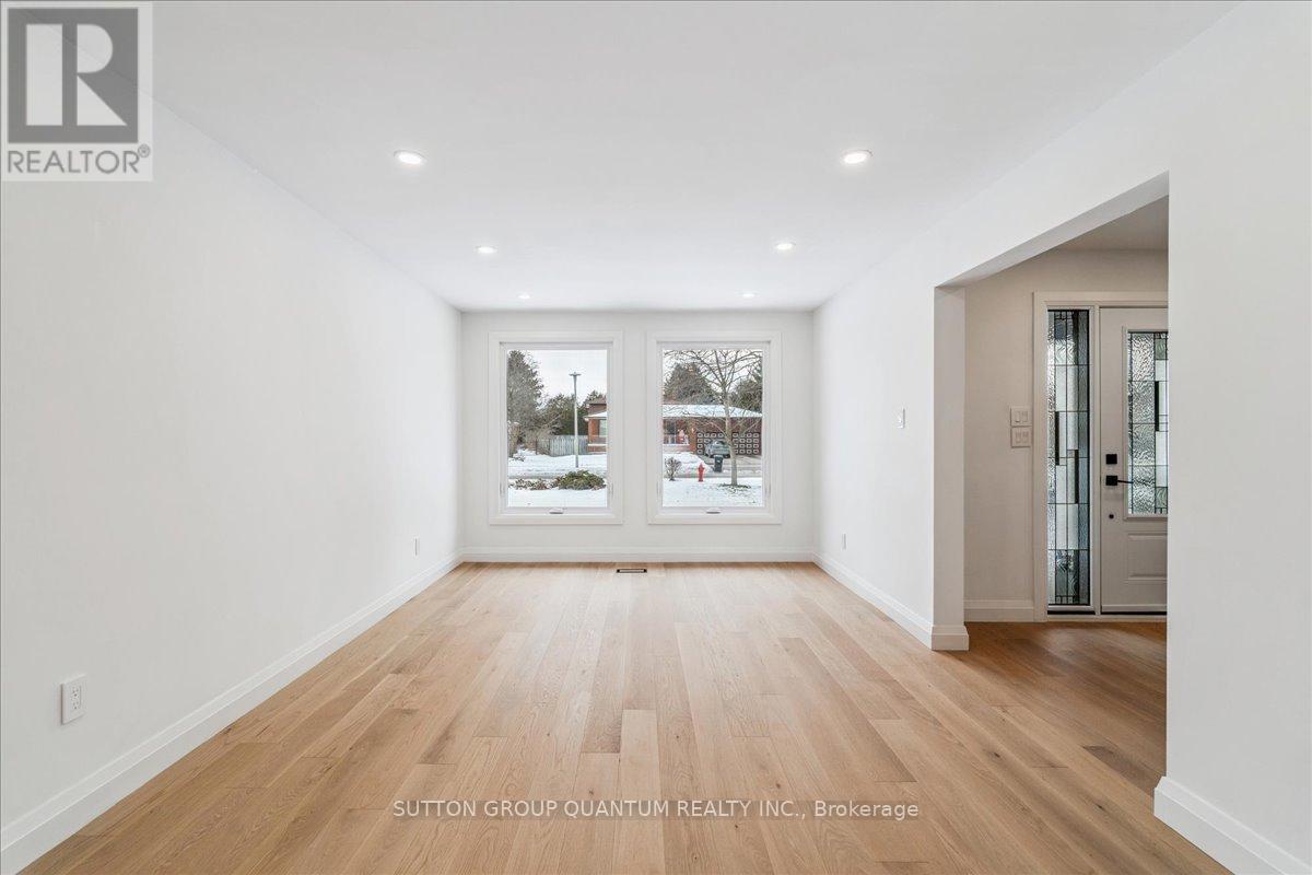 82 Marilyn Street, Caledon, Ontario  L7C 1H7 - Photo 6 - W12715960