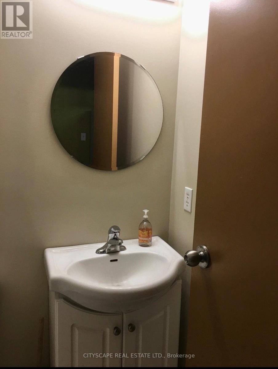 #104 - 253 Lester Street, Waterloo, Ontario  N2L 3W6 - Photo 12 - X12715914