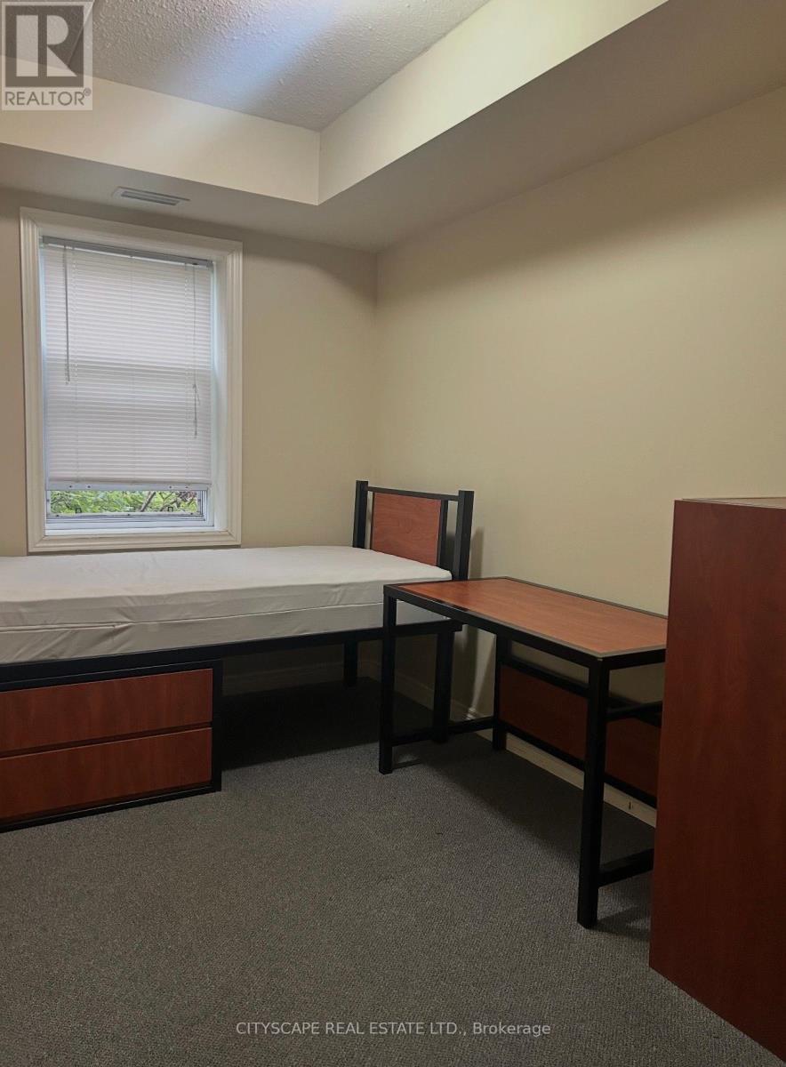 #104 - 253 Lester Street, Waterloo, Ontario  N2L 3W6 - Photo 5 - X12715914