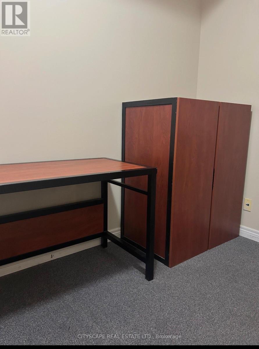 #104 - 253 Lester Street, Waterloo, Ontario  N2L 3W6 - Photo 6 - X12715914