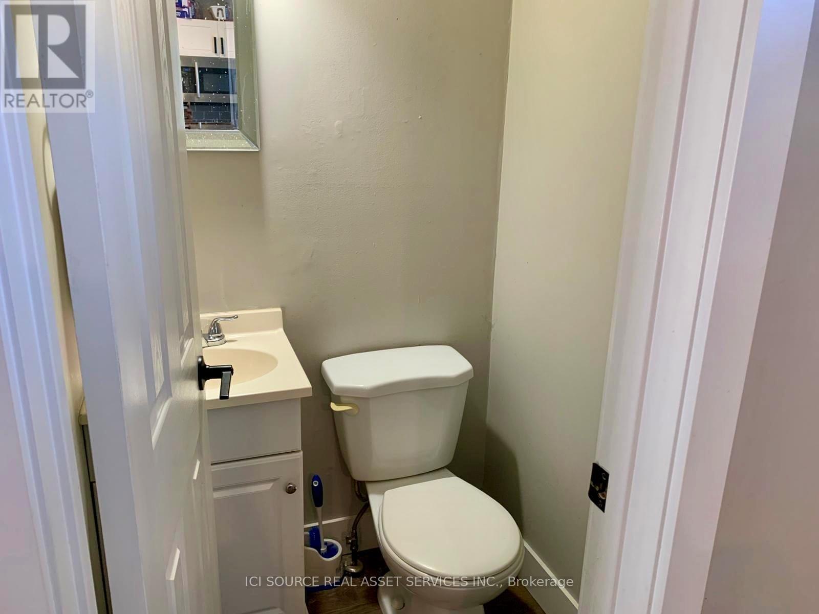 31 - 775 Osgoode Drive, London South, Ontario  N6E 1C2 - Photo 15 - X12715954