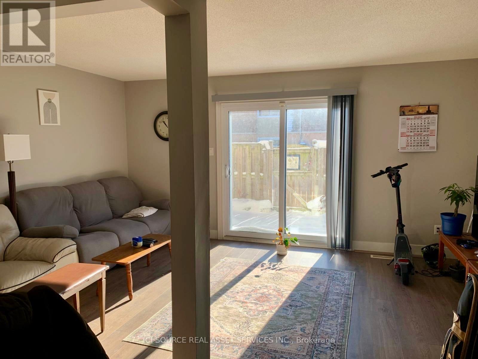 31 - 775 Osgoode Drive, London South, Ontario  N6E 1C2 - Photo 5 - X12715954