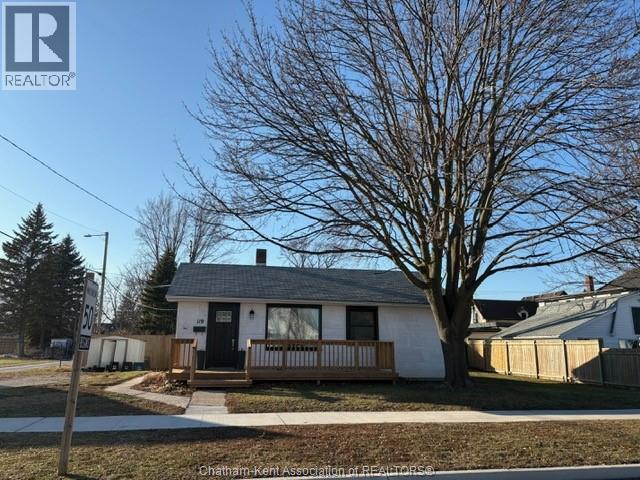119 Lorne Avenue, Wallaceburg, Ontario  N8A 3Y9 - Photo 10 - 26000974