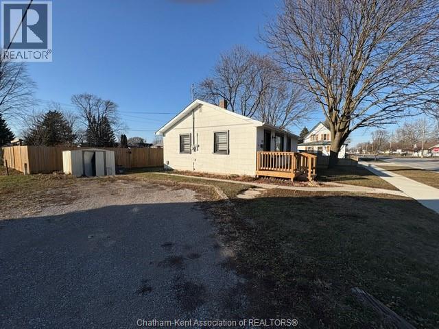 119 Lorne Avenue, Wallaceburg, Ontario  N8A 3Y9 - Photo 8 - 26000974