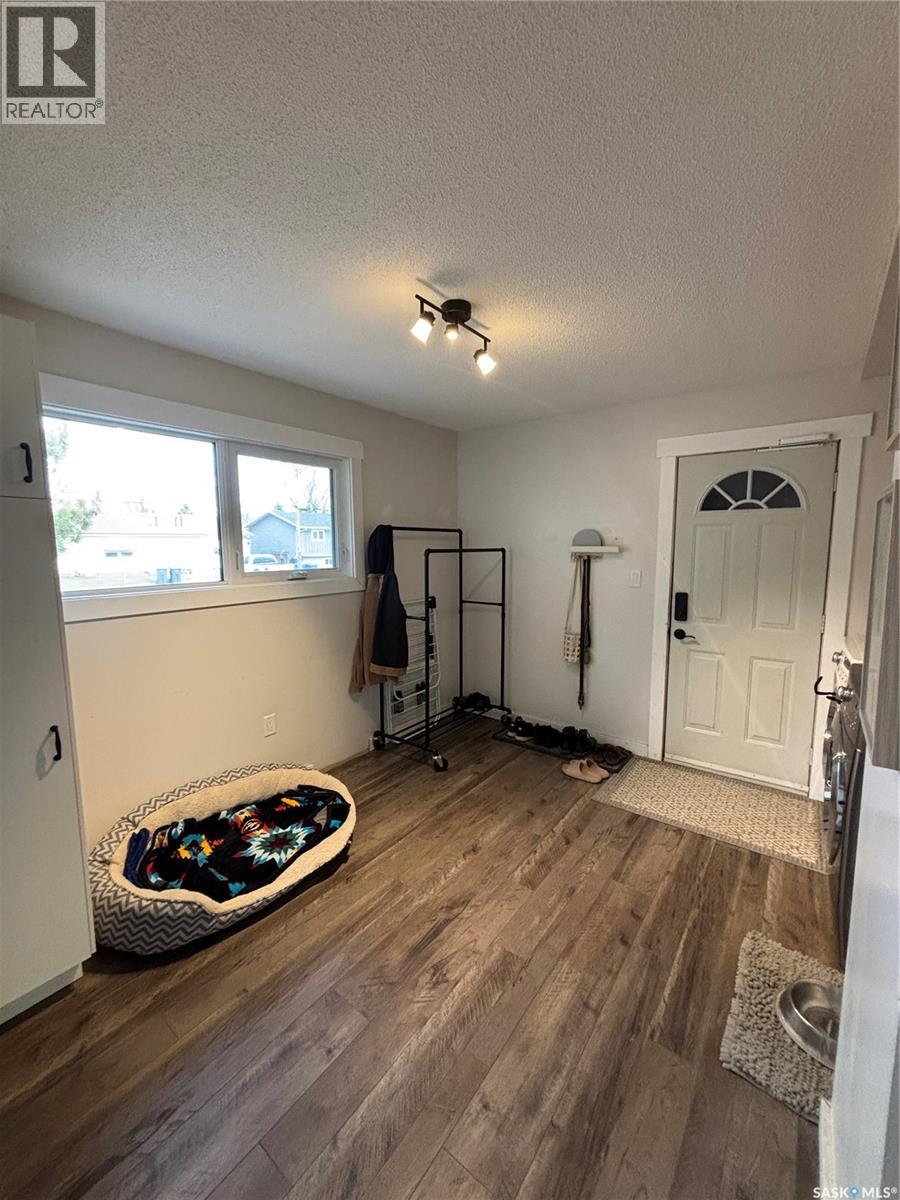 845 Prospect Avenue, Oxbow, Saskatchewan  S0C 2B0 - Photo 10 - SK027017