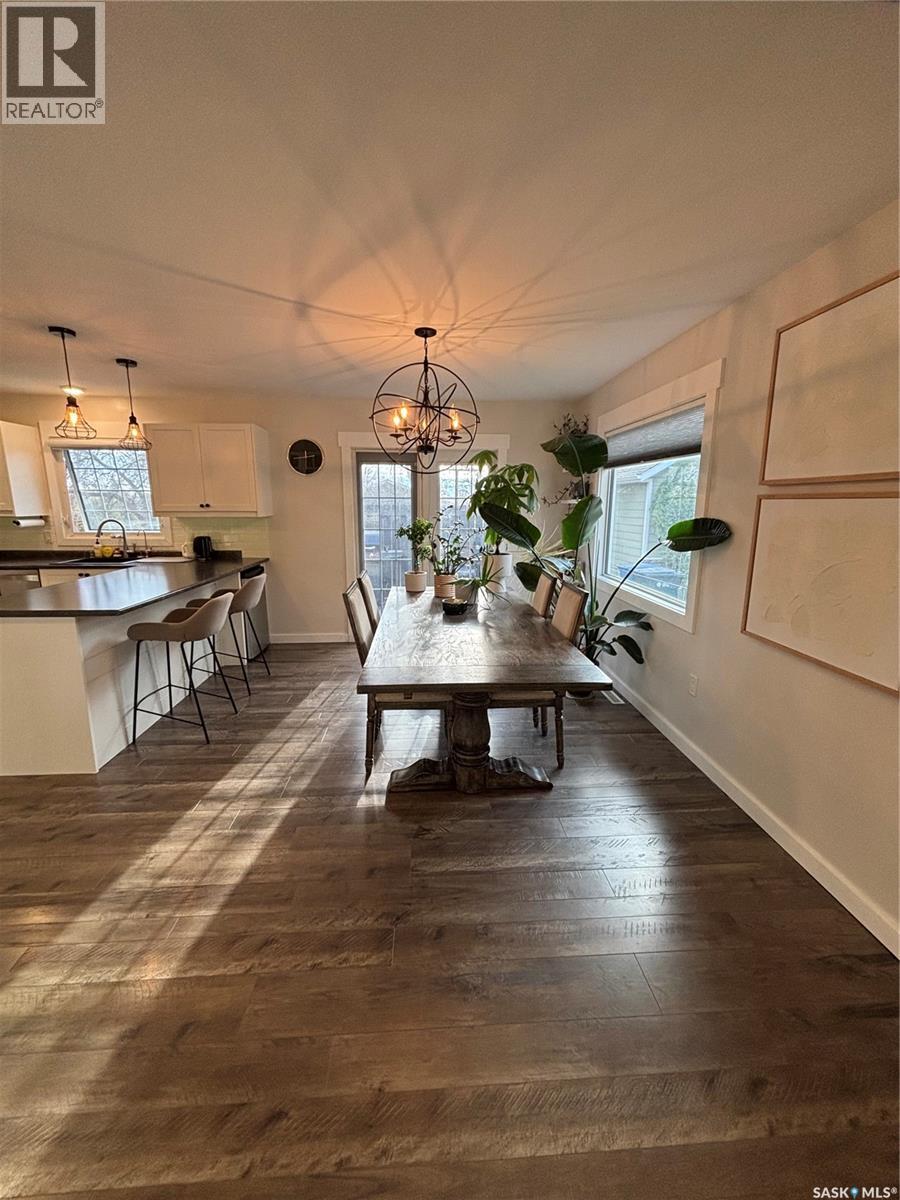 845 Prospect Avenue, Oxbow, Saskatchewan  S0C 2B0 - Photo 4 - SK027017