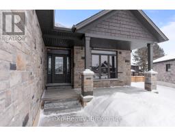 127 DOUG'S CRESCENT, wellington north (mount forest), Ontario