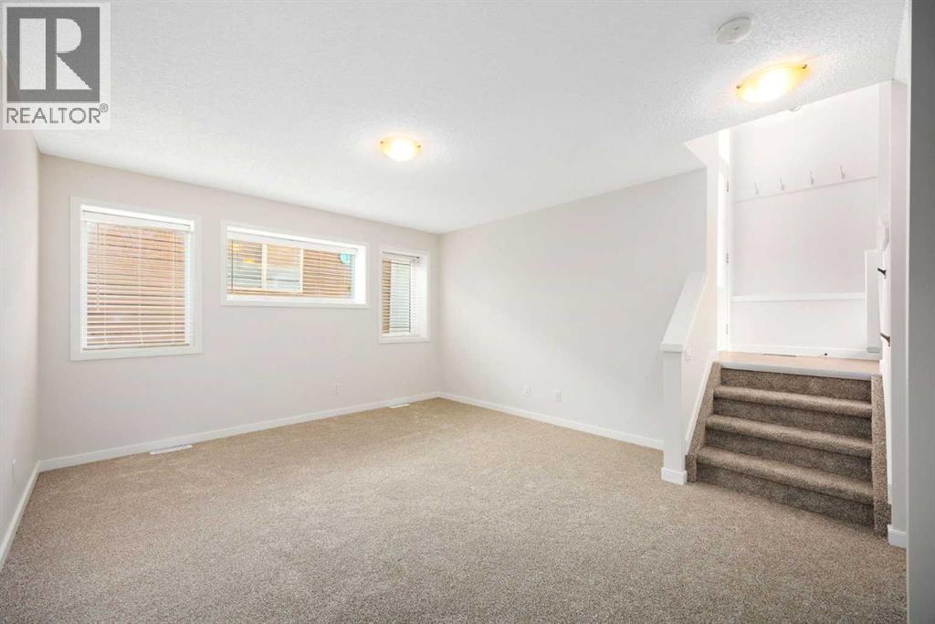 131 New Brighton Landing Se, Calgary, Alberta  T2Z 0S7 - Photo 17 - A2280351