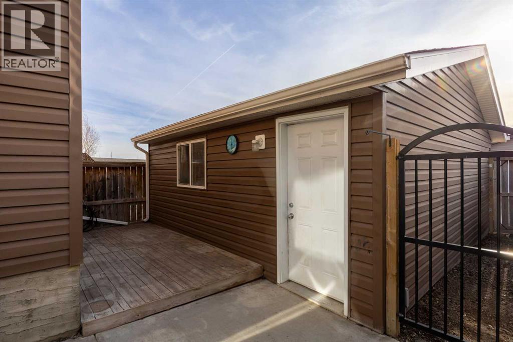 131 New Brighton Landing Se, Calgary, Alberta  T2Z 0S7 - Photo 24 - A2280351