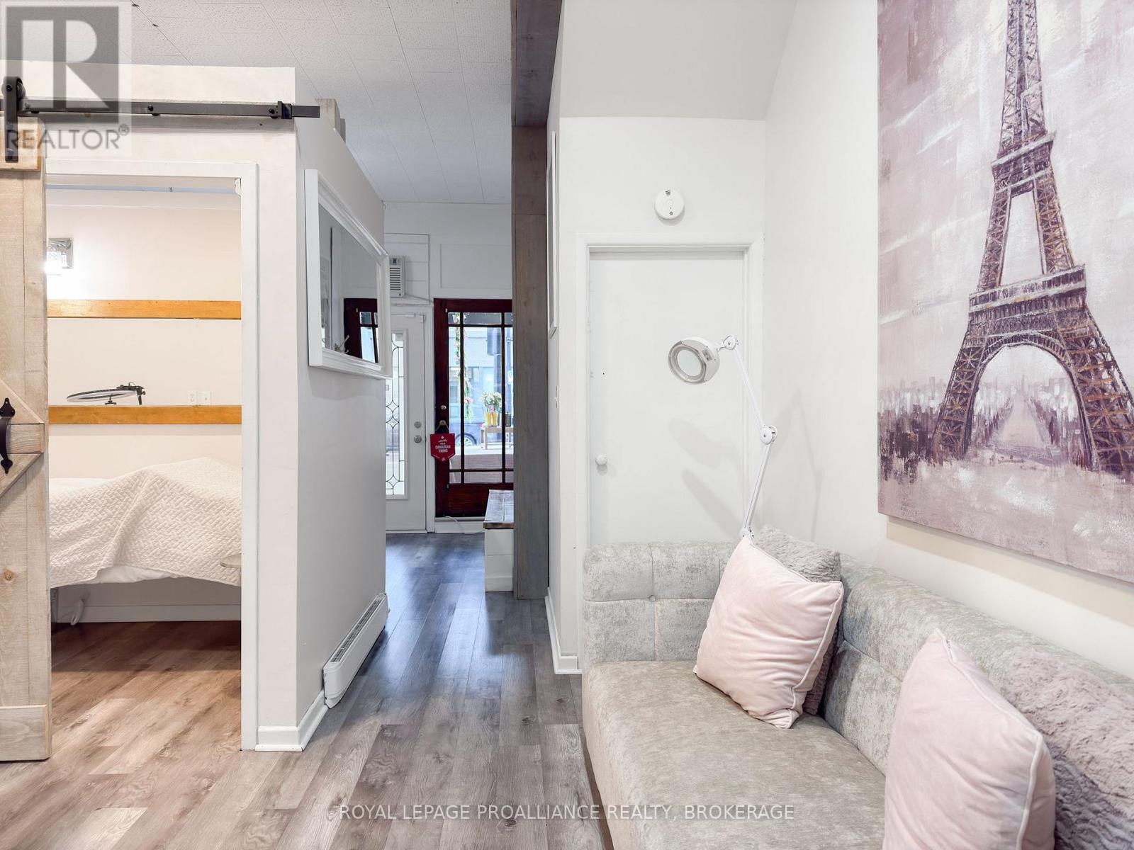 48 Dundas Street E, Greater Napanee, Ontario  K7R 1H8 - Photo 18 - X12715988