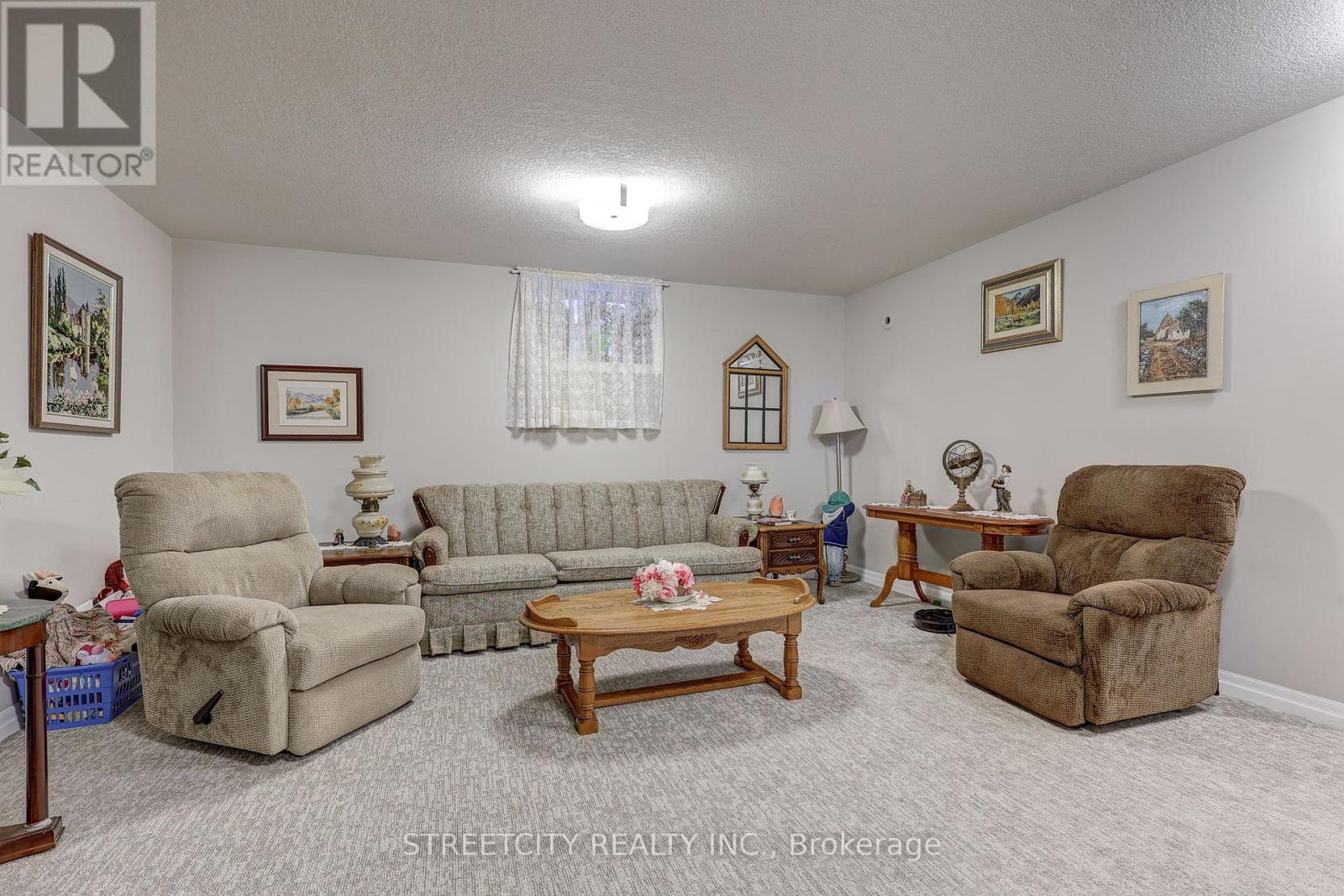 72 Ashberry Place, St. Thomas, Ontario  N5R 0H9 - Photo 25 - X12716004