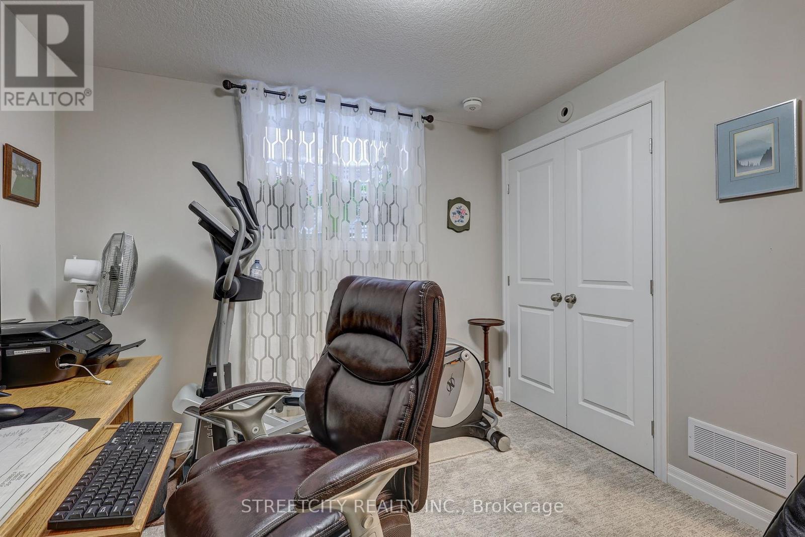 72 Ashberry Place, St. Thomas, Ontario  N5R 0H9 - Photo 28 - X12716004