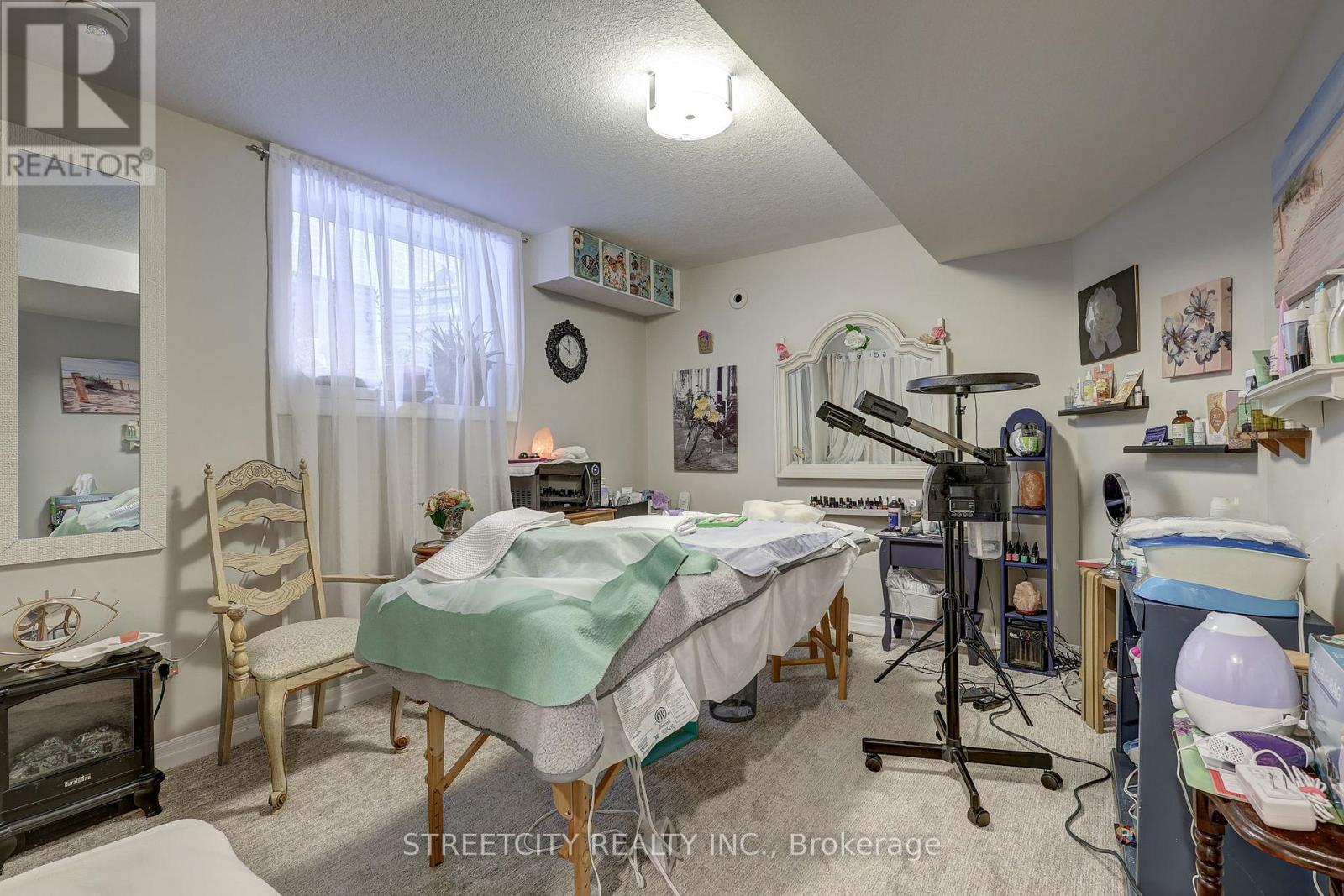 72 Ashberry Place, St. Thomas, Ontario  N5R 0H9 - Photo 29 - X12716004