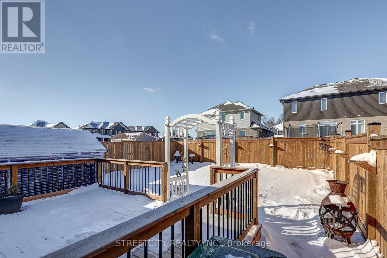 72 Ashberry Place, St. Thomas, Ontario  N5R 0H9 - Photo 33 - X12716004