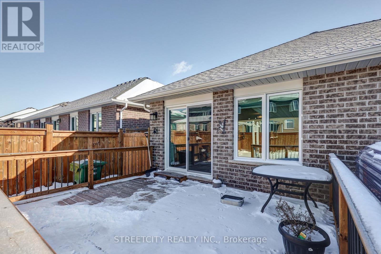 72 Ashberry Place, St. Thomas, Ontario  N5R 0H9 - Photo 40 - X12716004