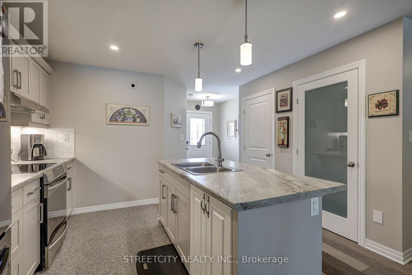 72 Ashberry Place, St. Thomas, Ontario  N5R 0H9 - Photo 8 - X12716004