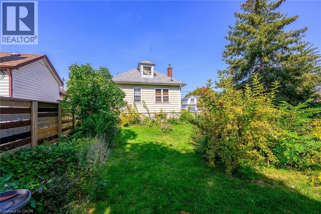 212 Troy Street, Mississauga, Ontario  L5G 1S7 - Photo 22 - 40799685