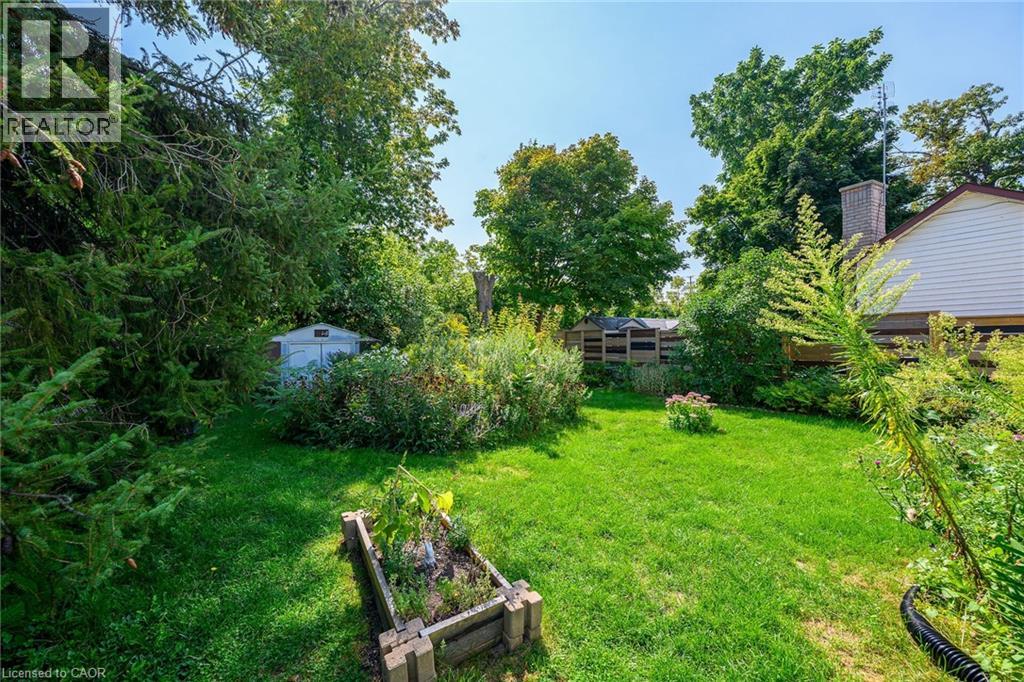 212 Troy Street, Mississauga, Ontario  L5G 1S7 - Photo 18 - 40799685