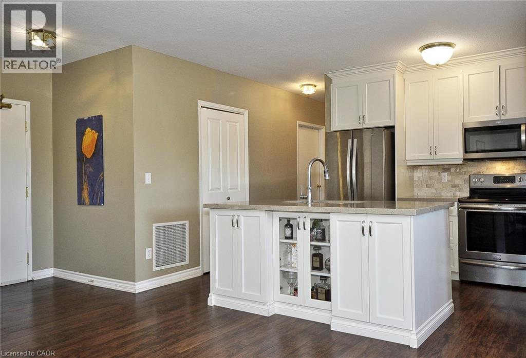 345 Briarmeadow Drive Unit# 302, Kitchener, Ontario  N2A 4J6 - Photo 8 - 40799790