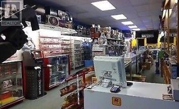 1539 Dundas Street W, Toronto, Ontario  M6K 1T6 - Photo 2 - C12715990