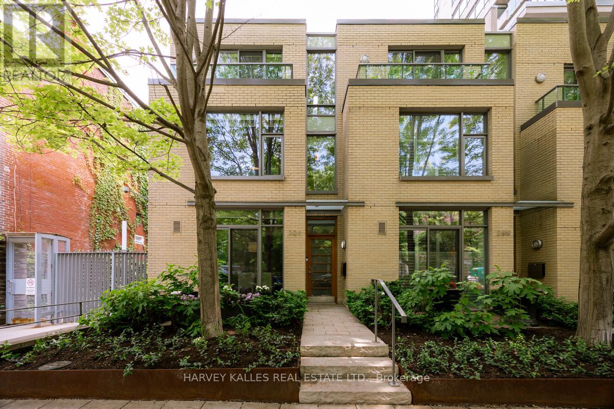 301 Mutual Street, Toronto, Ontario  M4Y 1X6 - Photo 1 - C12716006