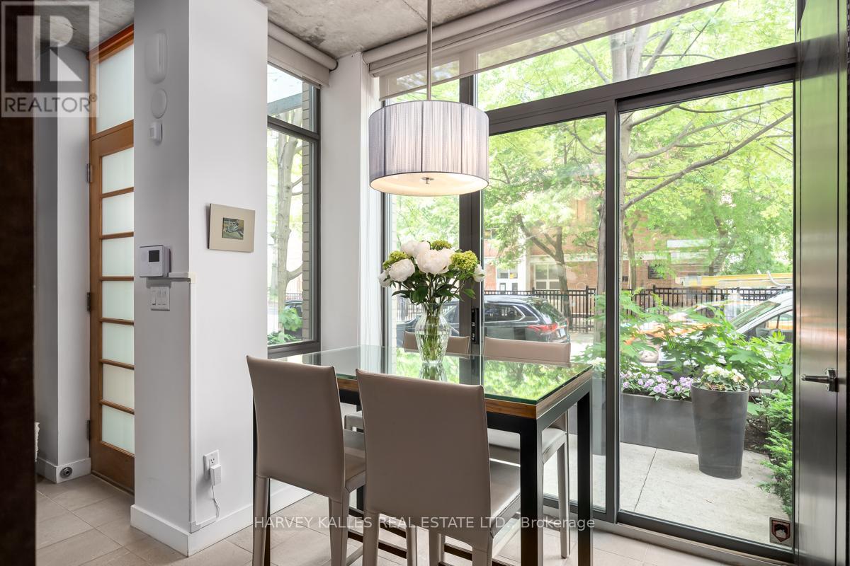 301 Mutual Street, Toronto, Ontario  M4Y 1X6 - Photo 9 - C12716006