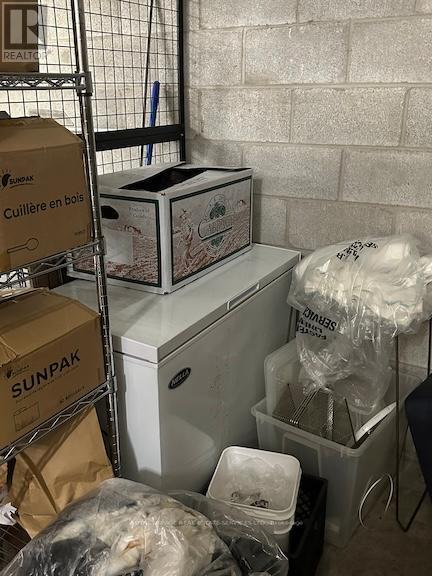 486 Front Street, Toronto, Ontario  M5V 0T1 - Photo 9 - C12716012