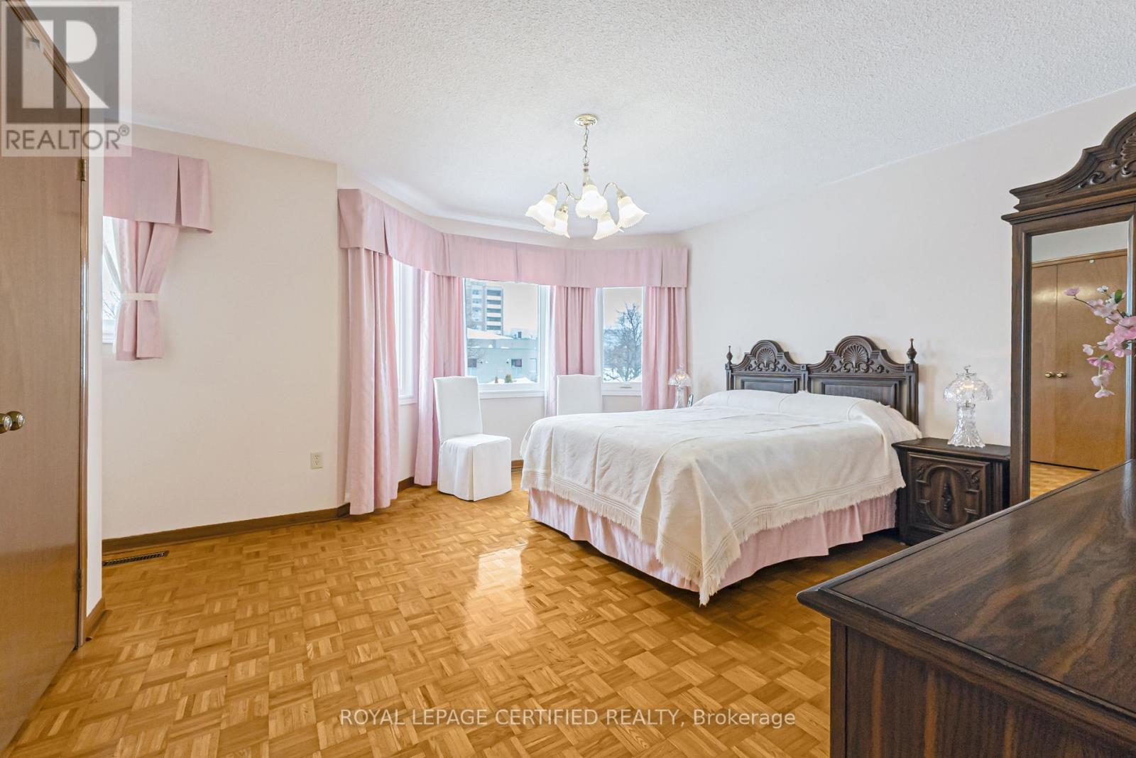 116 Malta Avenue, Brampton, Ontario  L6Y 4C8 - Photo 17 - W12715986