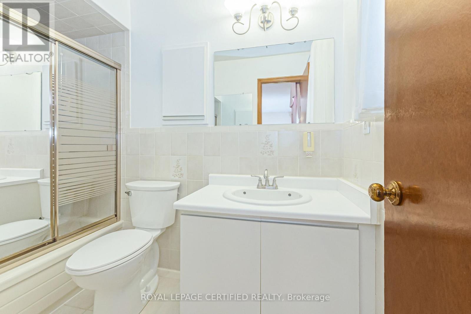 116 Malta Avenue, Brampton, Ontario  L6Y 4C8 - Photo 18 - W12715986