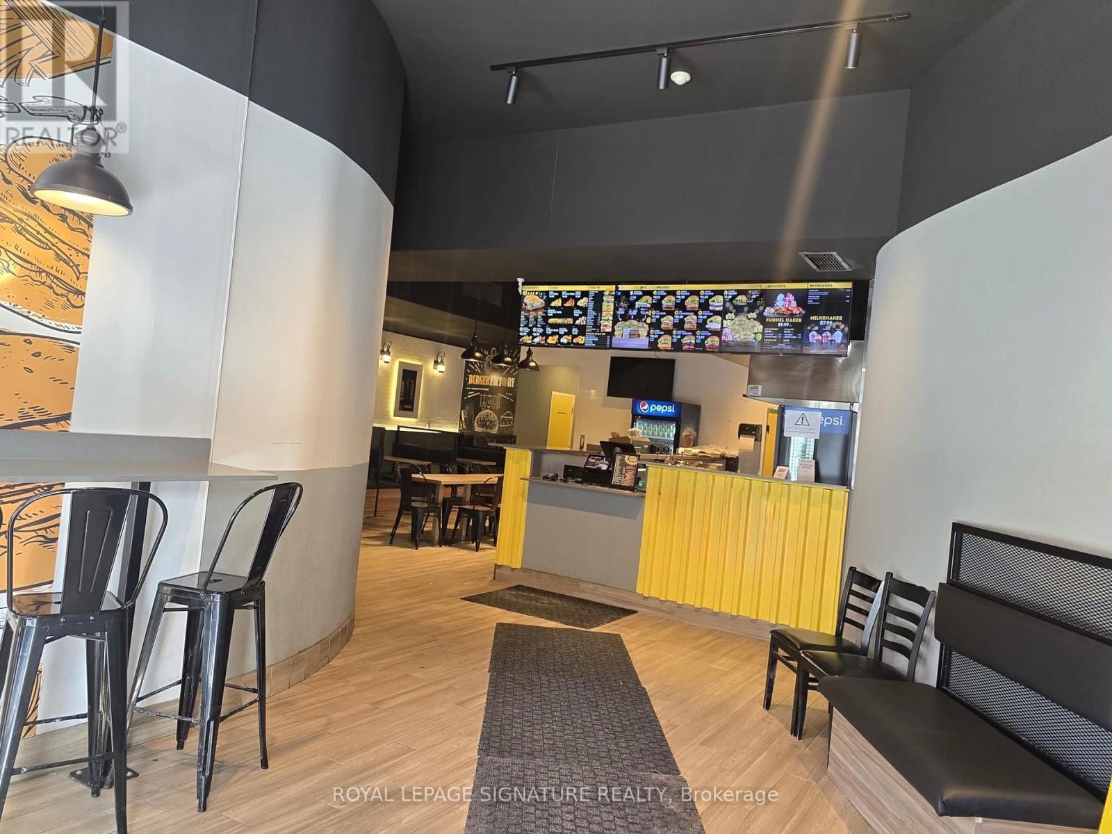 101 - 293 Dalhousie Street, Ottawa, Ontario  K1N 7E5 - Photo 7 - X12713674