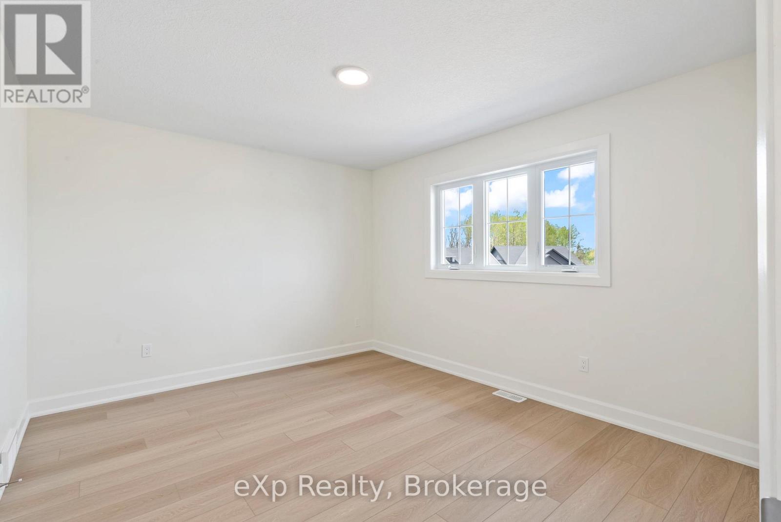 165 Jack's Way, Wellington North, Ontario N0G 2L4 - Photo 15 - X12716016