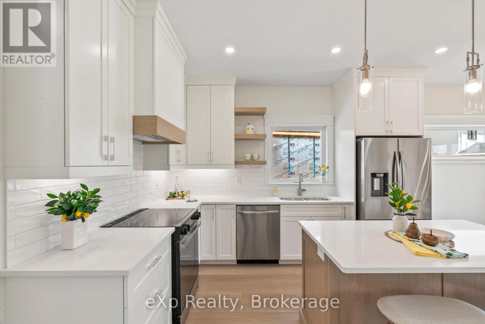 165 Jack's Way, Wellington North, Ontario N0G 2L4 - Photo 9 - X12716016