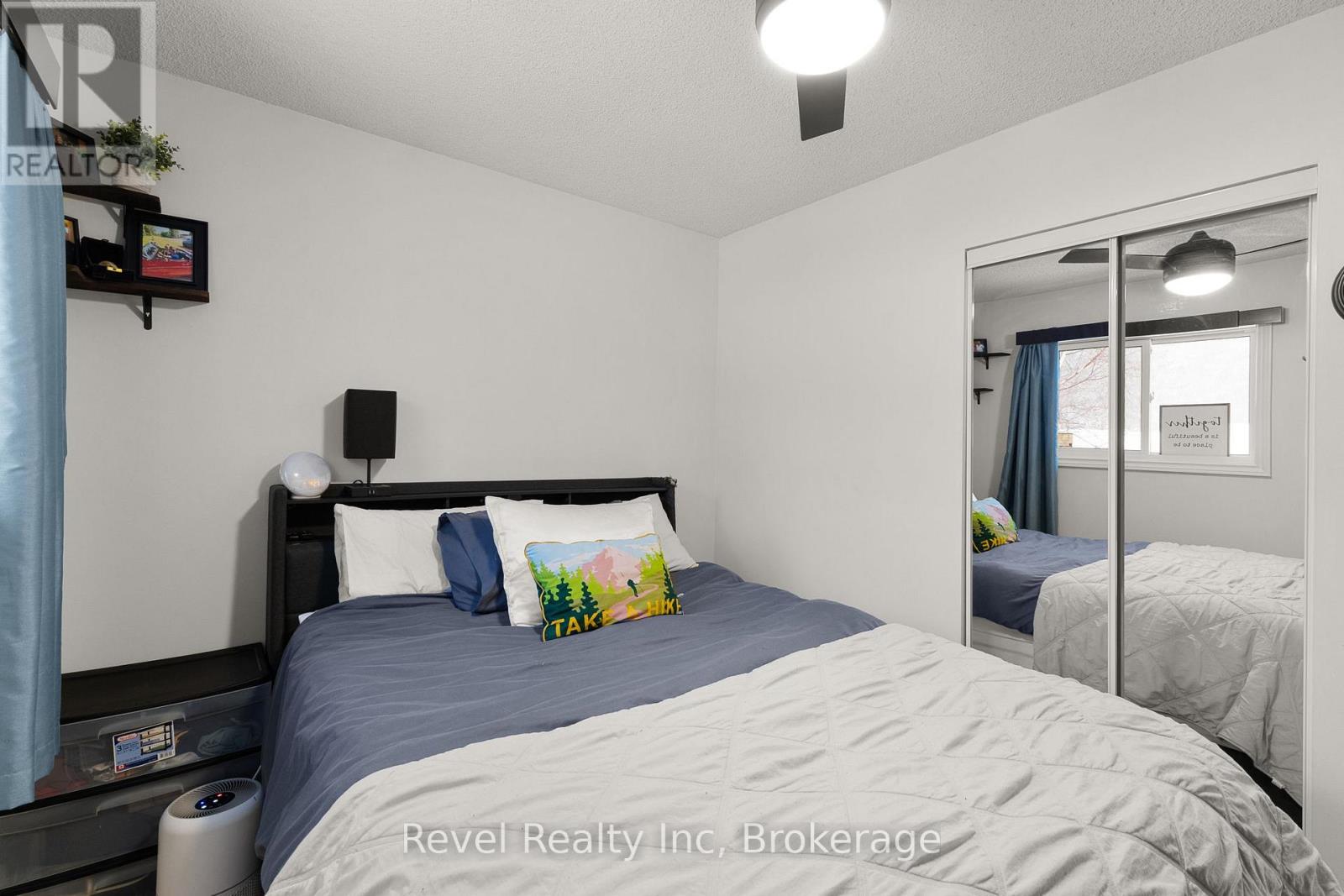 206 - 1 Georgian Bay Avenue, Parry Sound, Ontario P2A 3B1 - Photo 16 - X12716044