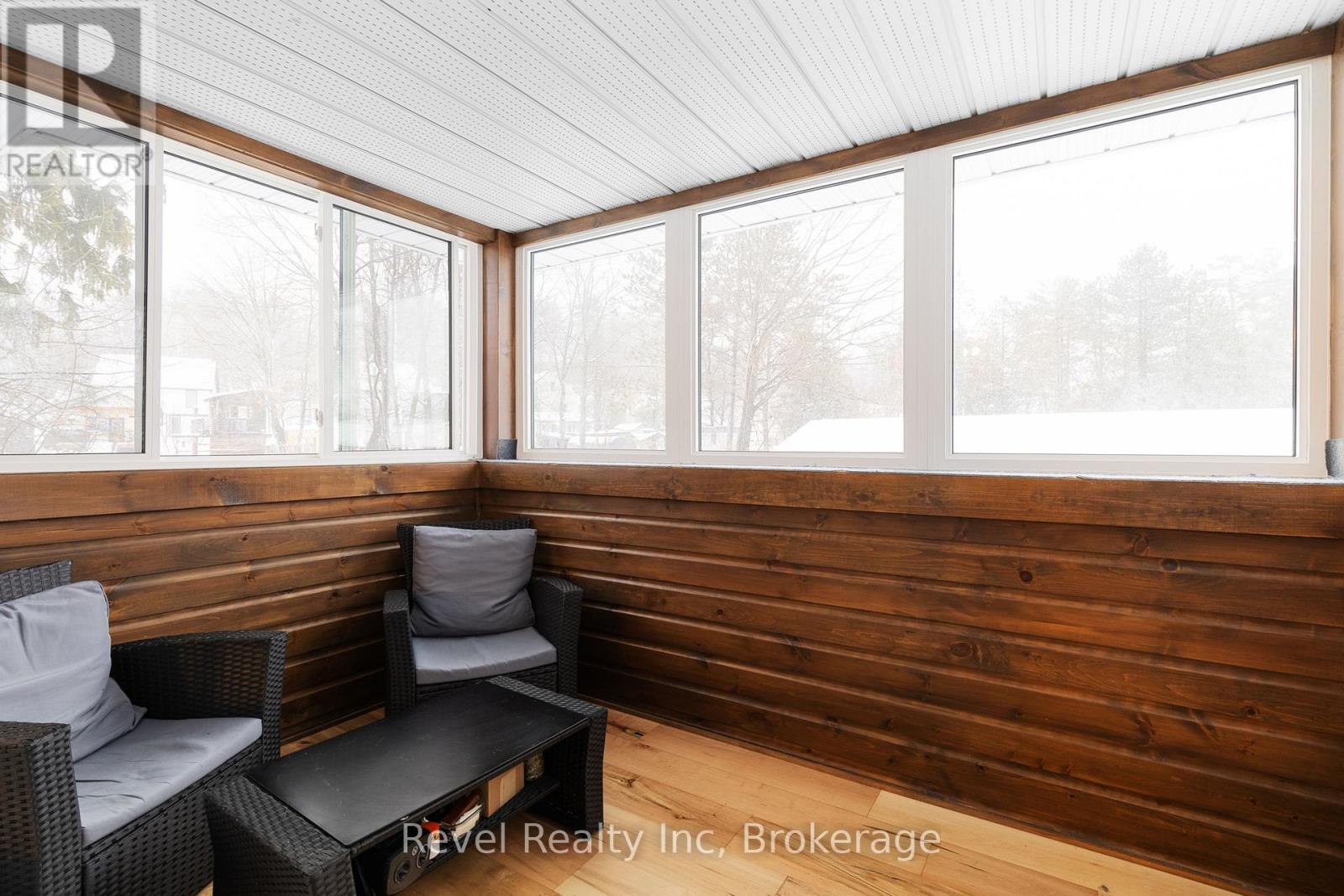 206 - 1 Georgian Bay Avenue, Parry Sound, Ontario P2A 3B1 - Photo 19 - X12716044