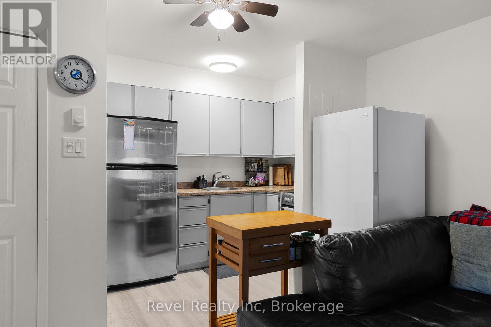 206 - 1 Georgian Bay Avenue, Parry Sound, Ontario P2A 3B1 - Photo 7 - X12716044