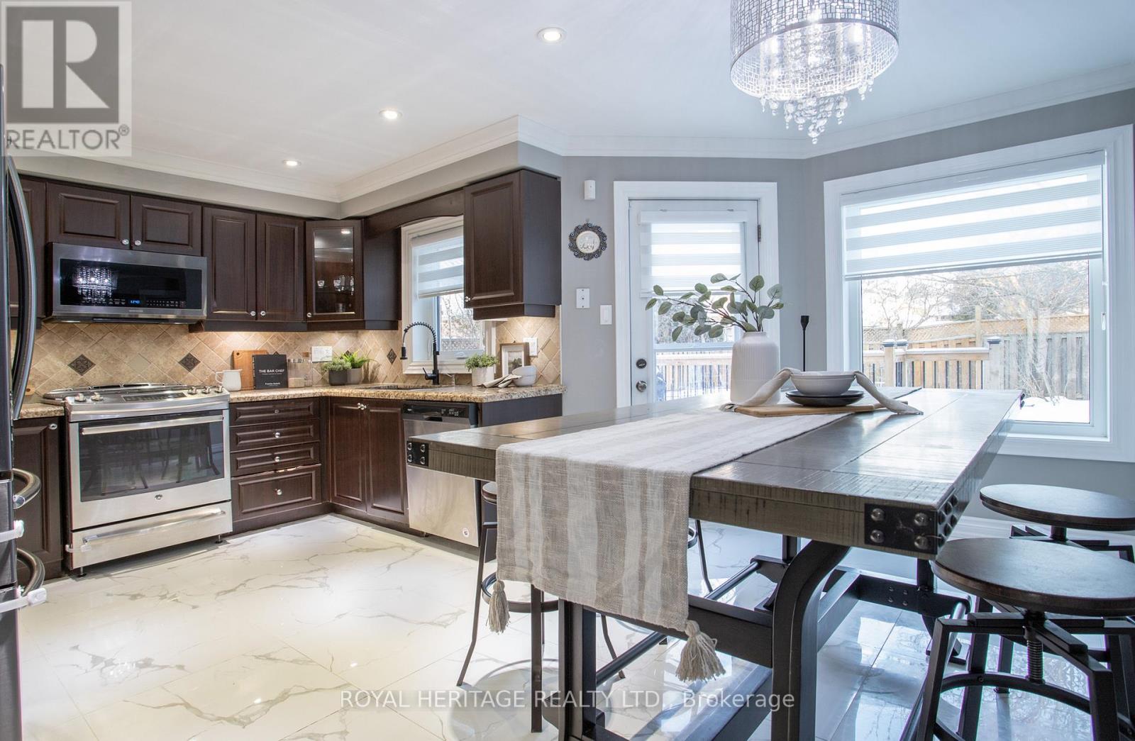 9 Sato Street, Whitby, Ontario L1R 2E6 - Photo 12 - E12716020