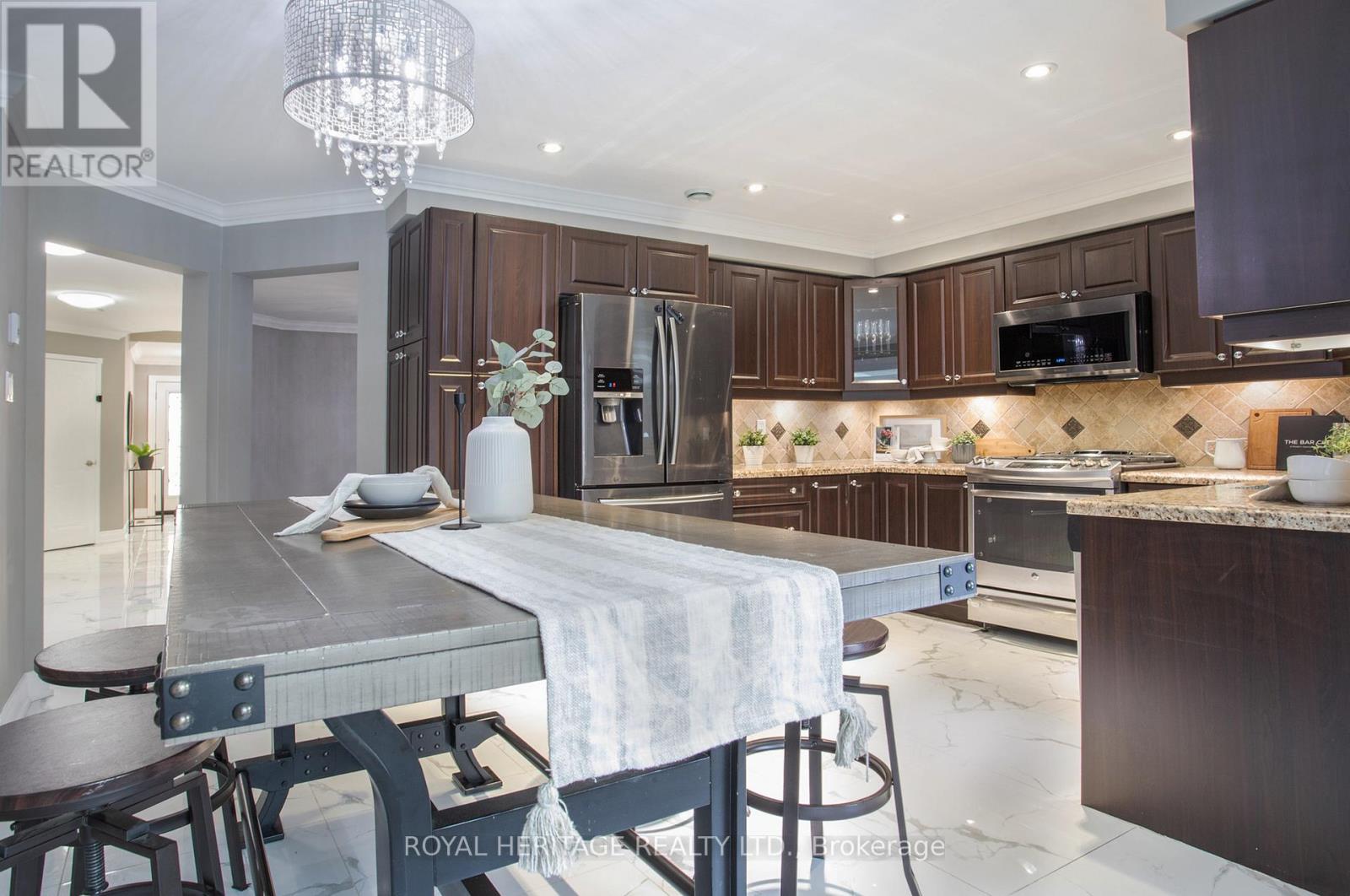 9 Sato Street, Whitby, Ontario L1R 2E6 - Photo 13 - E12716020