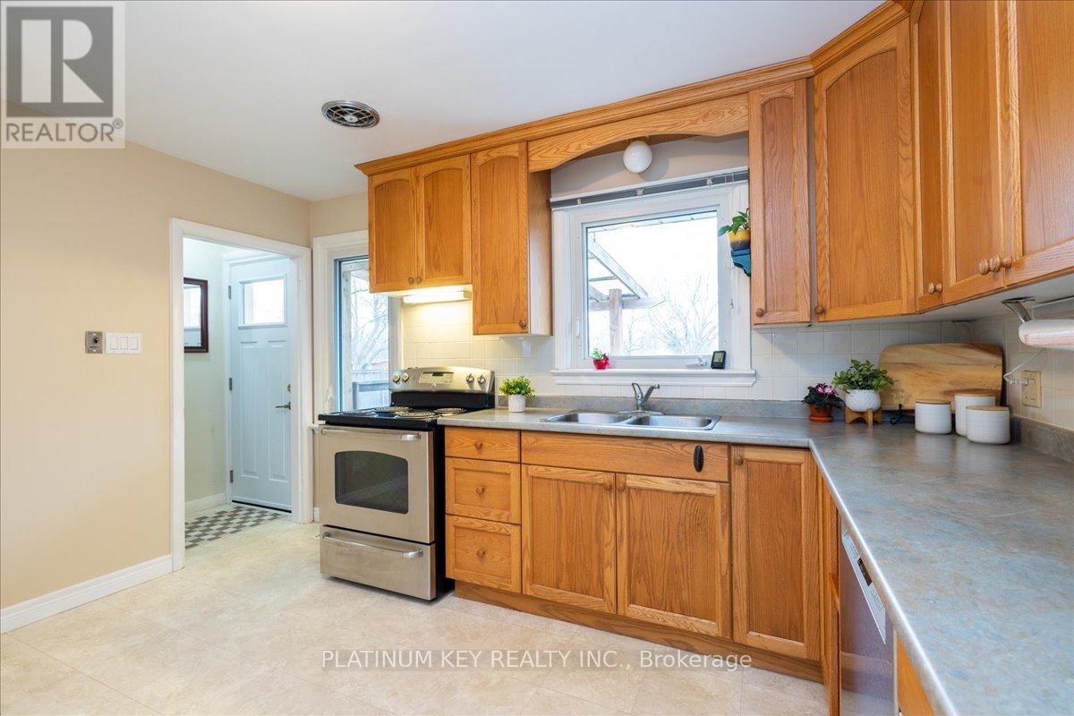 931 Valetta Street, London North, Ontario  N6H 2Z4 - Photo 10 - X12716048