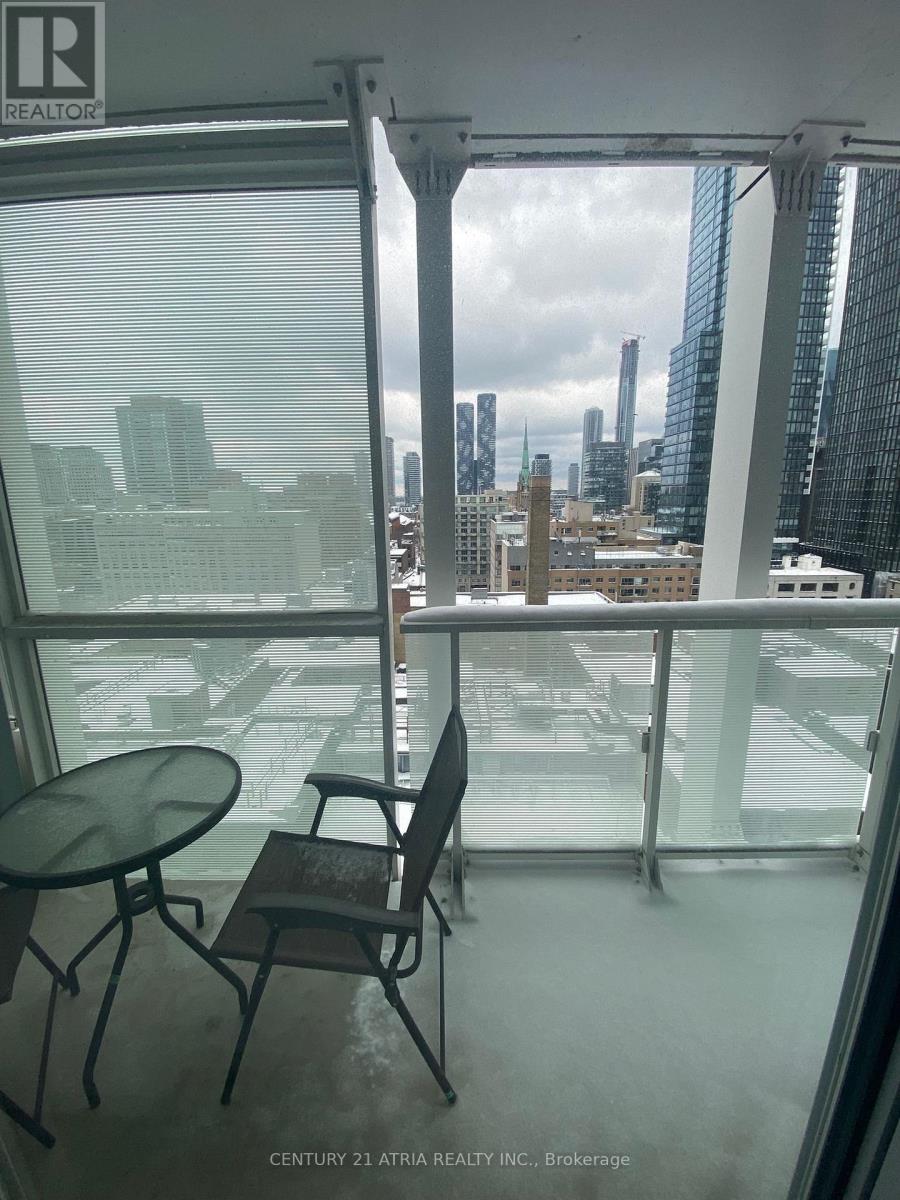 1005 - 88 Queen Street E, Toronto, Ontario  M5C 0B6 - Photo 17 - C12716022