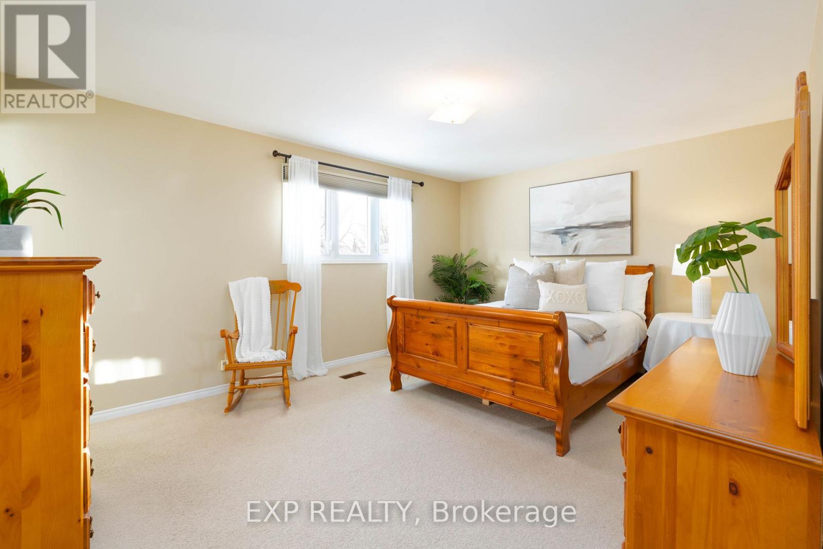 200 Biscayne Boulevard, Georgina, Ontario  L4P 3L5 - Photo 19 - N12716052