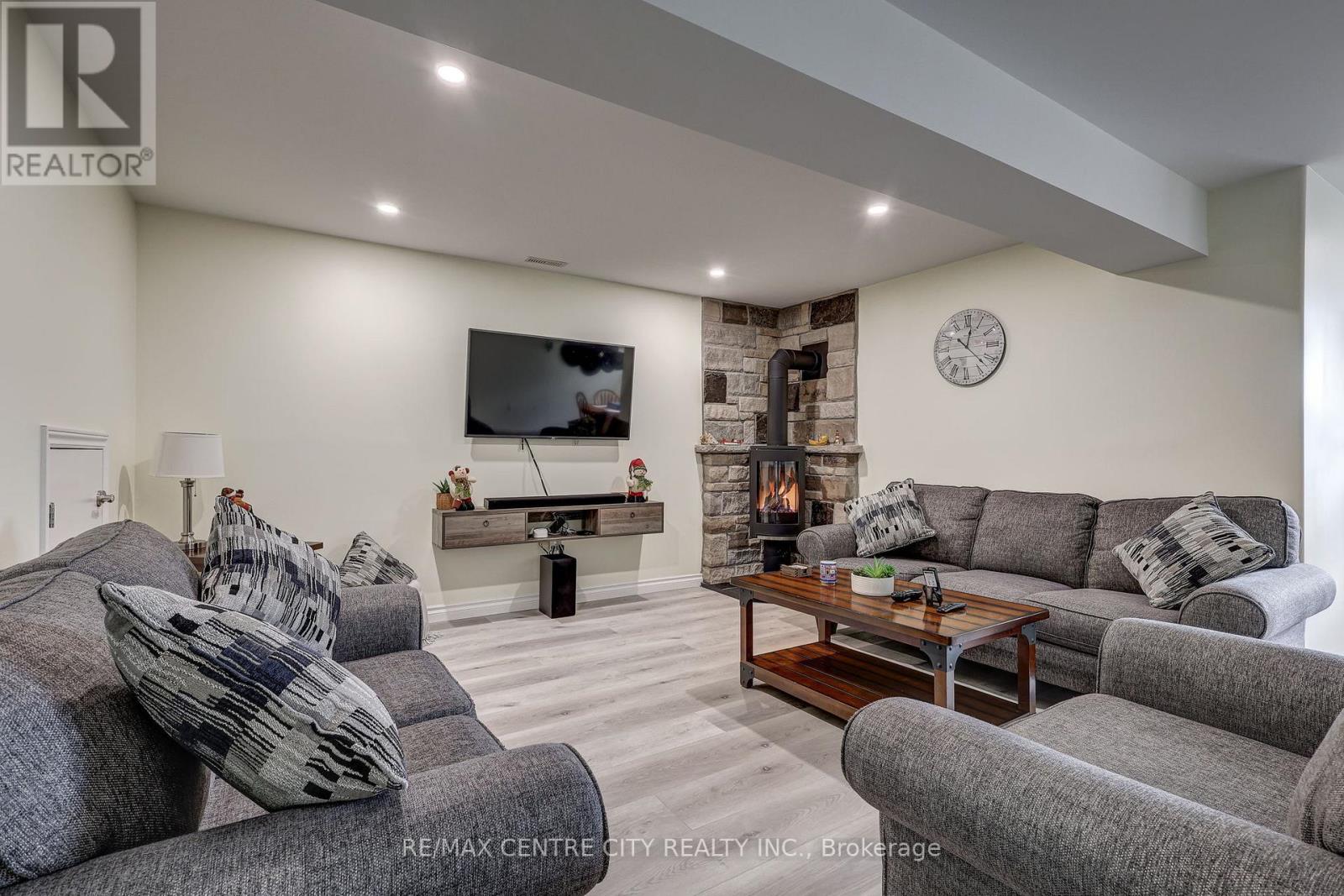 27 Ann Street, Bayham, Ontario  N0J 1Z0 - Photo 15 - X12643190