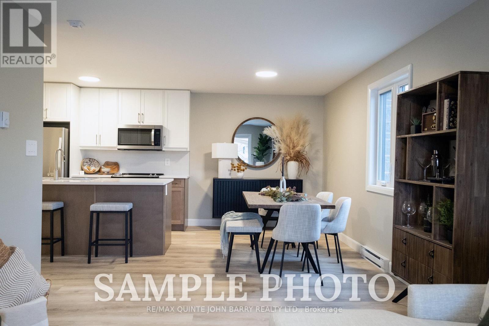 304-10 Hillside Meadow Drive, Quinte West, Ontario  K8V 0J7 - Photo 9 - X12716112