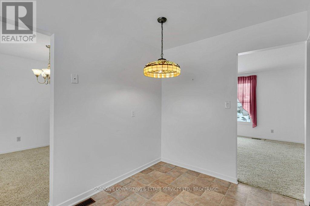 35 Mortensen Drive, Loyalist, Ontario  K7N 1W2 - Photo 15 - X12716098