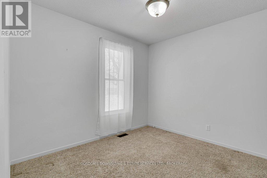 35 Mortensen Drive, Loyalist, Ontario  K7N 1W2 - Photo 24 - X12716098