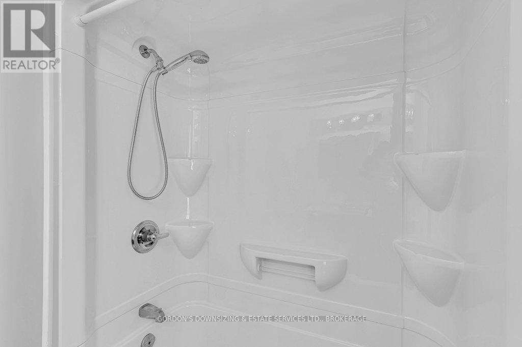 35 Mortensen Drive, Loyalist, Ontario  K7N 1W2 - Photo 27 - X12716098