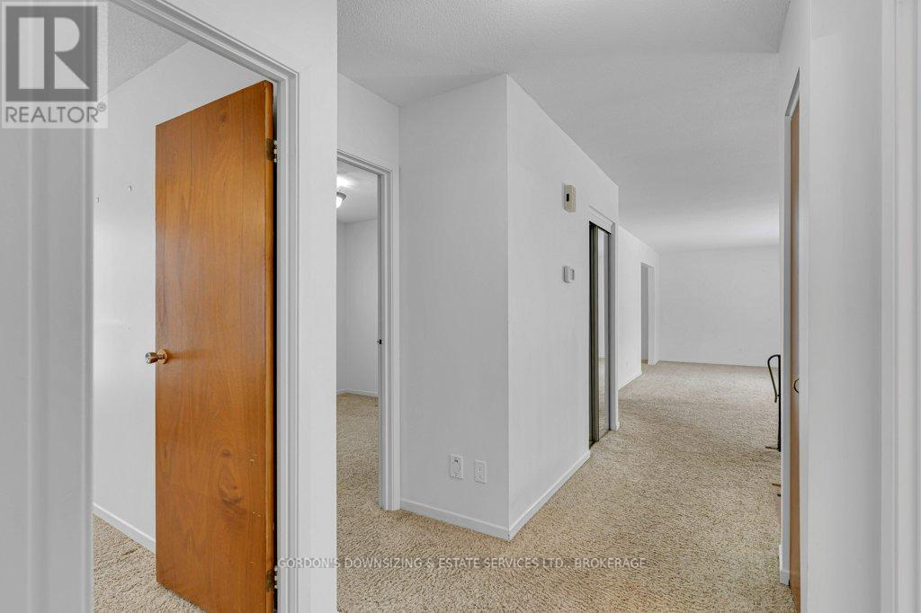 35 Mortensen Drive, Loyalist, Ontario  K7N 1W2 - Photo 28 - X12716098