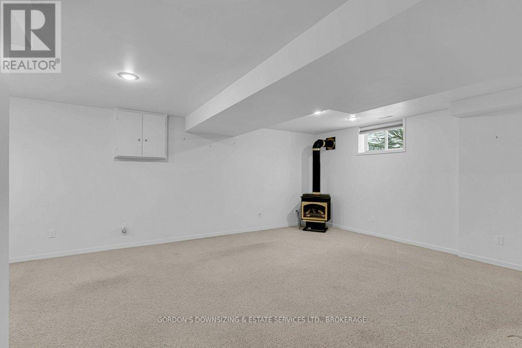 35 Mortensen Drive, Loyalist, Ontario  K7N 1W2 - Photo 31 - X12716098