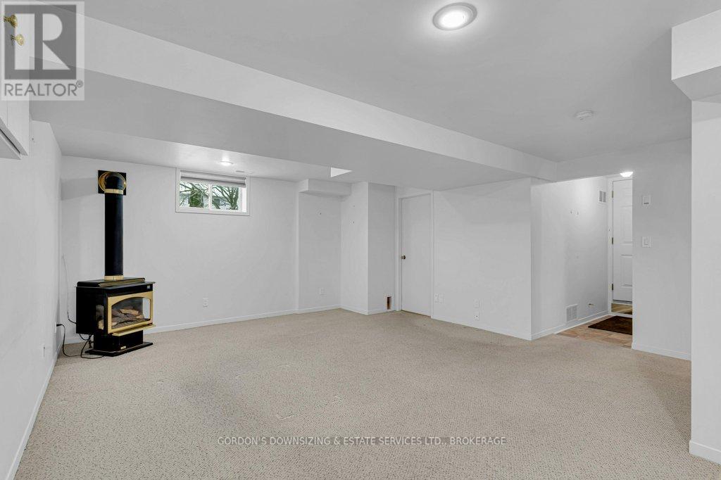 35 Mortensen Drive, Loyalist, Ontario  K7N 1W2 - Photo 32 - X12716098