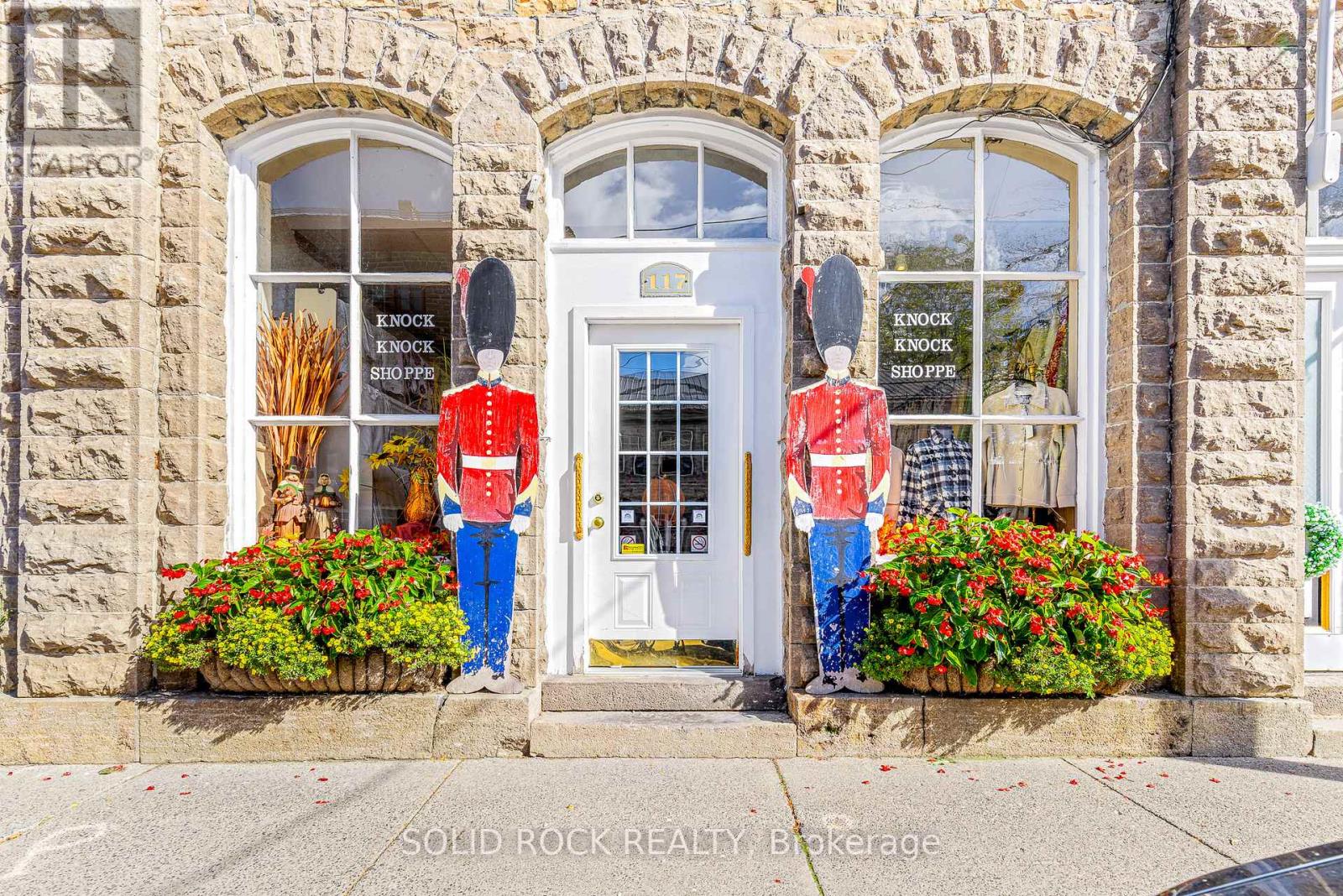 117 St Lawrence Street, Merrickville-Wolford, Ontario  K0G 1N0 - Photo 11 - X12477201