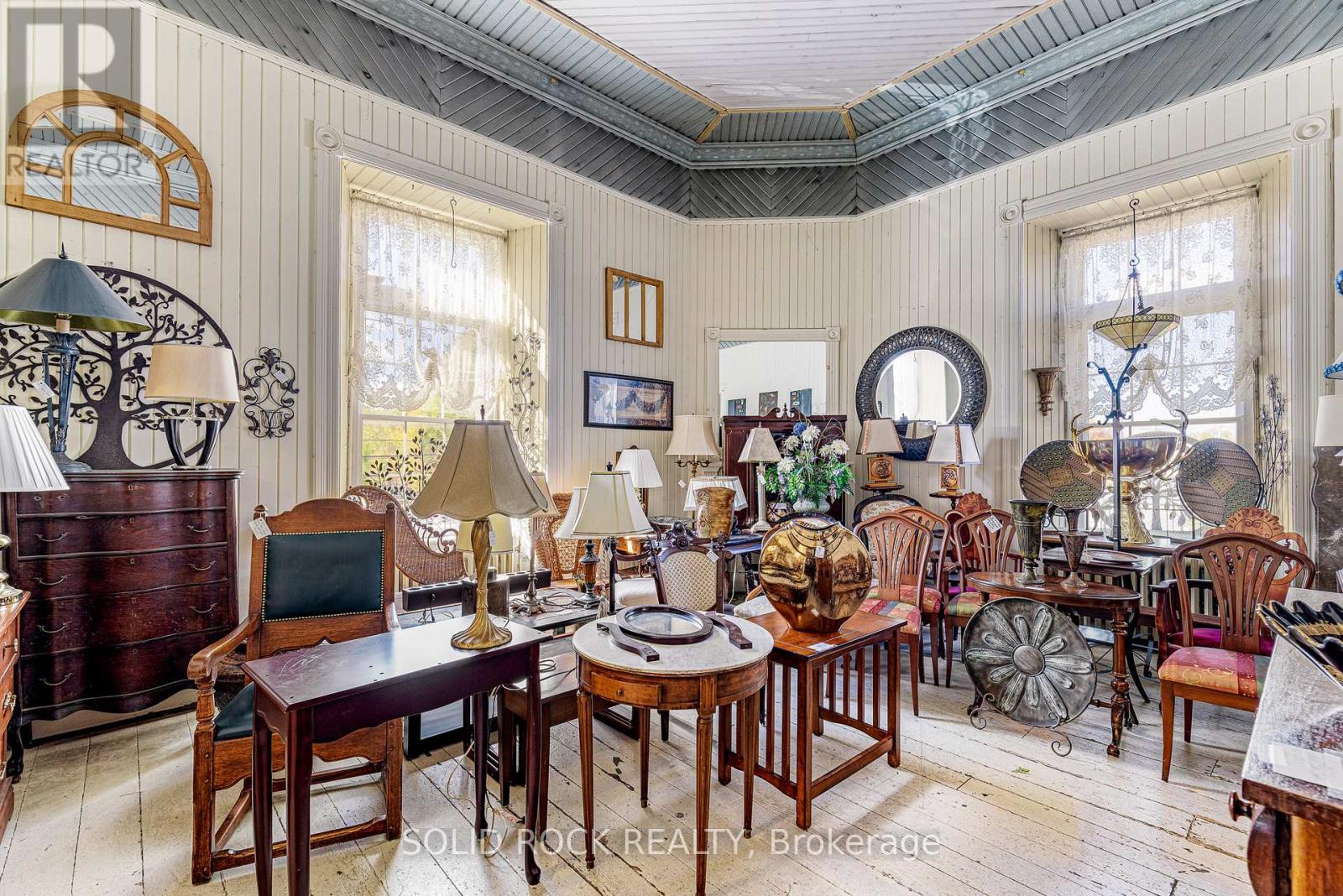 117 St Lawrence Street, Merrickville-Wolford, Ontario  K0G 1N0 - Photo 34 - X12477201